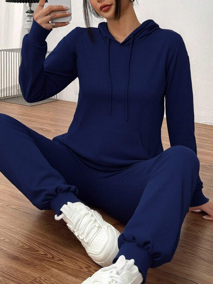 Conjunto  deportivo de pantalones rectos,  con sudadera de manga larga con capucha. - Azul Marino - Ver 1
