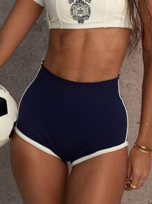 PinkTip “修身黑色自行车短裤，3D 塑形和白色饰边，高腰压缩，适合骑行、跑步和健身房锻炼”