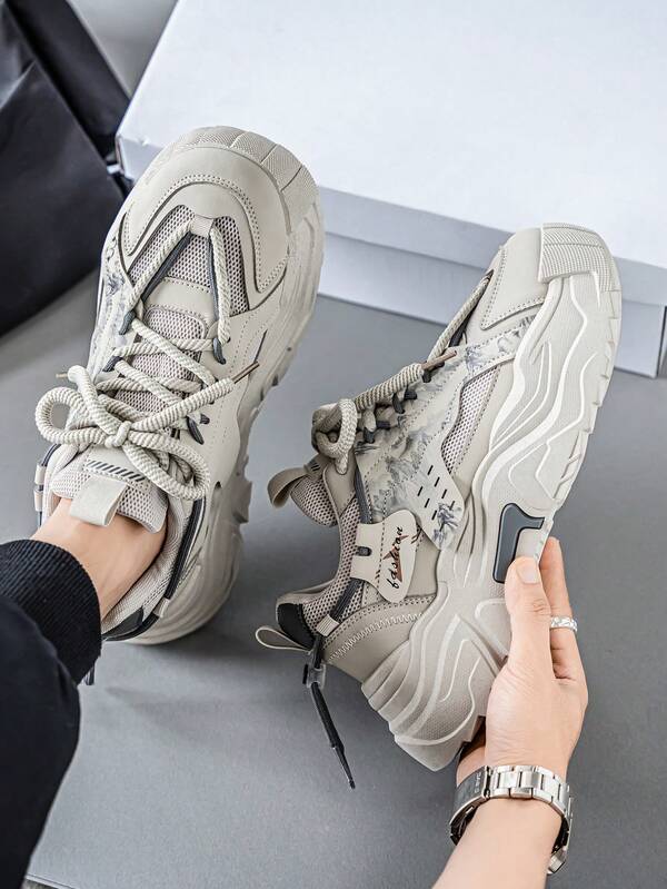 أحذية رياضية للرجال، مضادة للانزلاق، قابلة للتنفس، خفيفة الوزن وعصرية، أحذية رياضية مضادة للانزلاق، أحذية للمشي واللياقة البدنية، أحذية رياضية للرجال بنظام ربط وفتحات معدنية، أحذية سميكة الأربطة والنعل