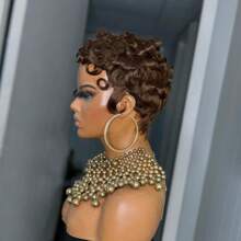 Krótka peruka typu Pixie Cut z 100% ludzkich włosów, krótka, kręcona peruka typu Pixie Cut z grzywką - przyjazna dla początkujących, bezklejowa, maszynowo wykonana peruka z naturalnych włosów o gęstości 180%, z czepkiem z siateczki różanej, do codziennego noszenia, wygodna, krótka peruka typu Pixie Cut na kostiumy na Halloween