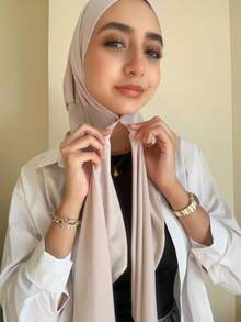 女士单件装，带纽扣固定，时尚休闲优雅，可瞬间佩戴，兼具围巾、运动帽、头巾和头巾帽的功能，适合全年日常佩戴，也适合节日、派对、祈祷等场合。 - A - 查看 13