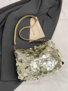 时尚链条肩带斜挎包，适合女性外出、旅行、聚会和宴会