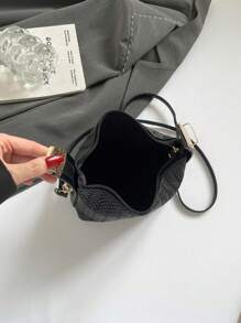 1pc Mini Faux Woven Texture Embossed Box-Shaped Bag, PU Adjustable Shoulder Strap Crossbody Bag With Zipper, Fashion Women's Handbag For Daily Use, Dating, Shopping, Work - Black - View 8