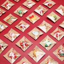 Magnesy na lodówkę z serii świątecznej (w tym magnesy), dekoracyjne magnesy świąteczne, indywidualnie pakowane magnesy na lodówkę z motywem świątecznym, dekoracyjne ozdoby świąteczne, odpowiednie na małe prezenty świąteczne dla rodziny, przyjaciół i kolegów z klasy.