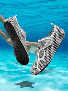 Ladies' Sport Sandals; Barefoot Shoes; Outdoor Beach Fisherman Sandals; Socks Shoes; Water Shoes; Summer Anti-Slip Lightweight Walking Hiking Sandals; Beach Shoes. - Grey - View 3