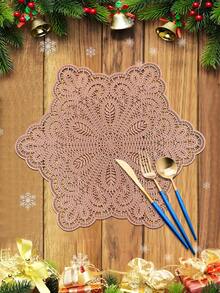 1/4/6pcs Christmas Lace Snowflake PVC Gold Foil Placemats, Christmas Hotel Restaurant Decor Heat Insulation Non-Slip Table Mats, Suitable For Wedding Party, Valentine's Day, Holiday Celebration, Picnic, Birthday Banquet Table Decoration