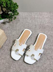 新款夏季凉鞋，平底设计，简约优雅，多功能，舒适，时尚韩版，适合沙滩、旅游、海边穿着 - 白色 - 查看 2