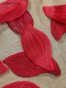 1 件女士镂空叶图案优雅围巾，适合日常使用