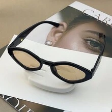 1 件时尚菱形框时尚眼镜，适合女性的街头风格 - 黑框淺茶片 - 查看 14