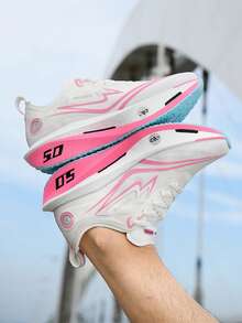 أحذية رياضية للرجال مزودة بلوح كربوني للاستخدام الخارجي، أحذية جري للسباقات والتدريب والنصف ماراثون وجري السرعة؛ أحذية رياضية للنساء، أحذية مسابقات ألعاب القوى والجري على الطرق، أحذية تنفس شبكية مقاومة للتآكل وامتصاص الصدمات ومانعة للانزلاق