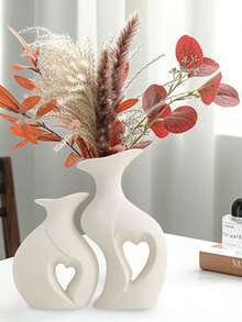 Artistic High Quality Creative Nordic Style Heart-Shaped Hollow Vase, Suitable For Desktop Placement, Bedroom Decor, Room Decor, Or Anniversary And Birthday Gifts
