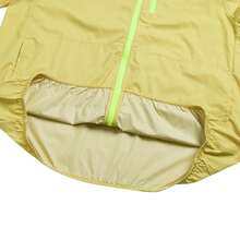Under Armour LAUNCH LIGHTWEIGHT JACKET, Woven Hooded Men's Road Running 1381879-729 - Green Light Yellow - View 7