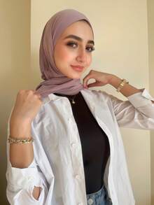 女士单件装，带纽扣固定，时尚休闲优雅，可瞬间佩戴，兼具围巾、运动帽、头巾和头巾帽的功能，适合全年日常佩戴，也适合节日、派对、祈祷等场合。 - A - 查看 9