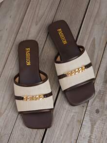 [休闲平底凉鞋] 女士休闲平底凉鞋，带链条扣，露趾，一脚蹬，TPR 鞋底 - 适合海滩 - 米色 - 查看 3