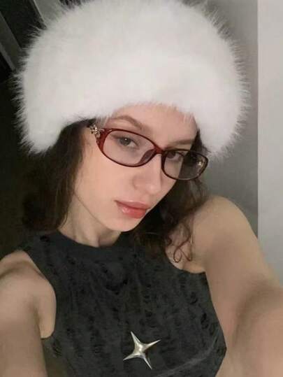 1 件可爱、性感、优雅的红色方形镂空金色女士无度数眼镜，适合派对、工作场所