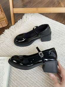 法式复古玛丽珍鞋搭配裙子小皮鞋新款圆头粗跟女鞋高跟鞋春秋