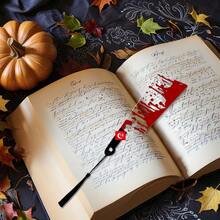 6 Stücke Gothic Horror Werkzeug-förmige Lesezeichen mit Blut-Design, Halloween Geschenke, Halloween Dekoration, Halloween Party Zubehör, gruselig, erschreckend, unheimlich, dunkel, Trick or Treat