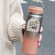 1 PIEZA Pegatina de 3 pulgadas "Físicamente aquí, mentalmente en casa con mi perro" para iPads, planificadores y tazas de café, para introvertidos, sobrevivientes de agotamiento y personas que se teletransportan emocionalmente a la ubicación de su perro, un regalo del núcleo de confort para los sobrestimulados