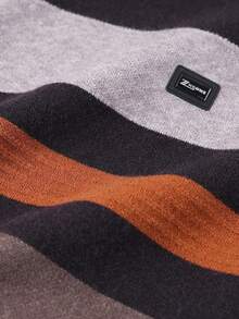 男士厚圆领毛衣，商务休闲提花针织长袖套头衫，适合分层穿着或外套，秋冬