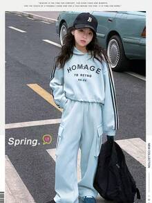 青少年女孩兩件套，女孩酷炫印花字母連帽衫，休閒時尚工裝褲 - 藍色 - 查看 4