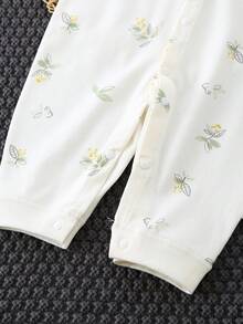 Baby Boy Cute Cartoon Print Front Button Romper, Infant Clothing Suitable For Spring And Autumn Seasons