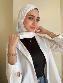 女士单件装，带纽扣固定，时尚休闲优雅，可瞬间佩戴，兼具围巾、运动帽、头巾和头巾帽的功能，适合全年日常佩戴，也适合节日、派对、祈祷等场合。 - A - 查看 16