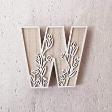 1 pieza Ornamento de letra tallada con flores inglesas de madera que se puede colgar. Decoraciones de Acción de Gracias y Navidad. Decoración única para la habitación, arte de pared, decoración de boda, estilo de campo francés. Decoración de madera con flores talladas - Perfecto para el hogar, la cocina o la decoración de la boda - Versátil, adecuado para exhibición en el escritorio