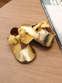 1 Pair Infant Girl Toddler Shoes, Cute Bow Princess Style Infant Walking Shoes - Gold - View 5