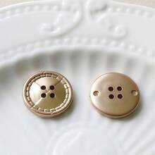 10/20 件金色 4 孔多功能圆形扣，心形花边纽扣，针织开衫衬衫缝纫纽扣 DIY 珠宝配件 - 彩色 - 查看 6