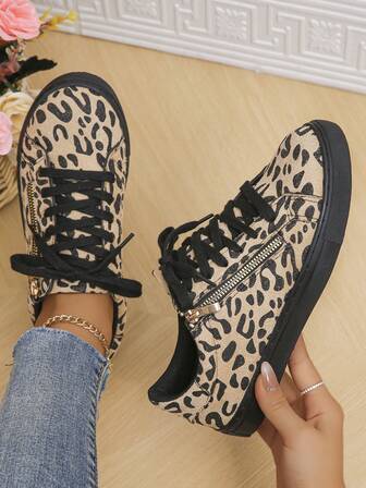 Damskor med nya mode utomhus, bekväma mångsidiga snörskor med sidodragkedja och leopardtryck, lapptäcke, snörskor och casual sportskor