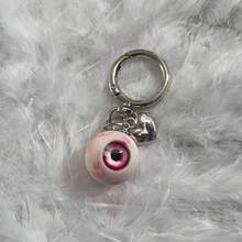 Mặt dây chuyền hình mắt kinh dị, Móc khóa Gothic, Phụ kiện Halloween, Móc khóa hình trái tim Gothic, Mặt dây chuyền trang trí vui nhộn cho ví, Ý tưởng quà tặng Giáng sinh cho nam và nữ - Xem 4