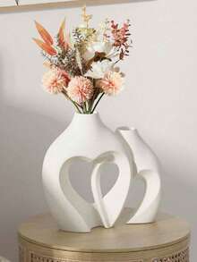 Artistic High Quality Creative Nordic Style Heart-Shaped Hollow Vase, Suitable For Desktop Placement, Bedroom Decor, Room Decor, Or Anniversary And Birthday Gifts