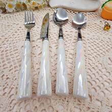 Bộ dao nĩa và nĩa bằng thép không gỉ cán gốm cao cấp 4/24 món, bao gồm dao bít tết, nĩa, thìa tráng miệng, thìa súp, thiết kế trang nhã và độc đáo, phù hợp cho gia đình, nhà hàng, nhà bếp, bữa ăn hàng ngày, tiệc tùng và các buổi họp mặt ngày lễ. - Nhiều màu - Xem 19