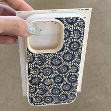 1个TPU蓝色时尚花卉元素材质蓝色圆形花卉图案全屏手机壳，兼容/等手机，国际版，非国内版。 - 白色 - 查看 4