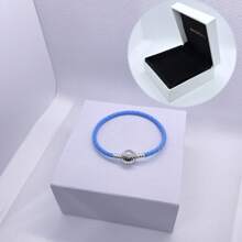 1 件高端女士皮革圆头扣饰皮绳手链系列，适合日常佩戴，适合饰珠，完美的圣诞节情人节礼物