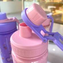 1pc 600ml Cute Animal Print Water Bottle, Leak-Proof With Lid, Portable Handheld Water Bottle Suitable For Back To School, Commuting, Outdoor Activities, Picnic, Camping, Travel, Sports, Fitness, Office Use, Holiday, Birthday, Anniversary, Graduation, New Year, Halloween, Christmas Gifts, Suitable For School, Camping And Hiking - Multicolor - View 8