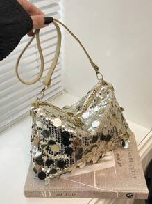 时尚链条肩带斜挎包，适合女性外出、旅行、聚会和宴会