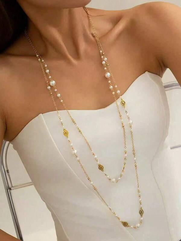 1 Set 2 Stücke Boho-Stil Kunstperlen Halskette mit Cut Out Blumenmuster, Damen Lässig Strand Party Anlass vielseitige lange Halskette, geeignet als Geschenk für sie