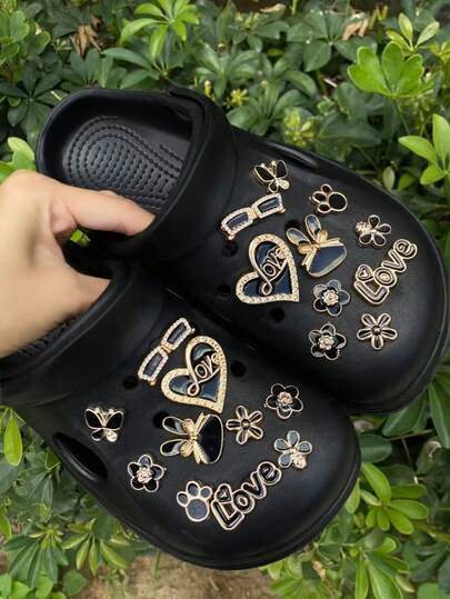 20 件（心形、太阳镜、小狗爪子、兔子、字母、花瓣、花朵）DIY 装饰饰物，适用于女士凉鞋、拖鞋、带孔鞋、凉鞋和沙滩包，多功能鞋夹配件 - 节日、派对和特殊场合的完美礼物