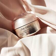 Shiseido Shiseido Benefiance Wrinkle Smoothing Eye Cream E15mL NET WT. 0.51OZ.