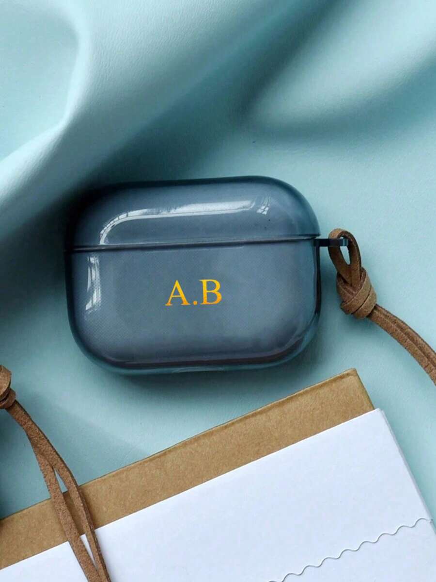 Funda de auriculares de cuero minimalista en color negro, azul, elementos de alfabeto personalizados, color Morandi translúcido en verde oliva y gris con correa de cuero, diseño creativo compatible con el estuche de Apple, regalo de cumpleaños de primavera - Azul Marino - Ver 1