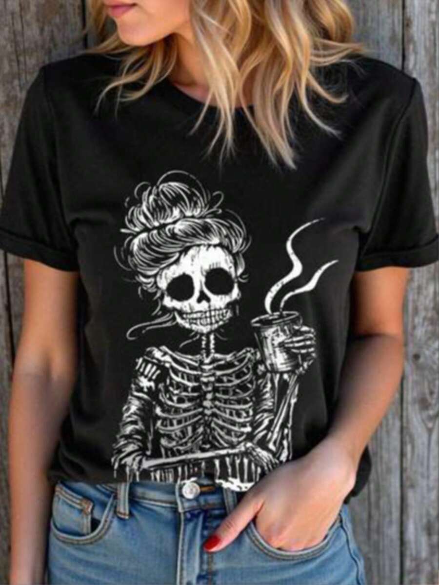 Blusa casual para mujer de moda con cuello redondo, manga corta y estampado de Cadaver tomando cafe - Negro - Ver 1