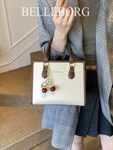 BELLEBORG Vintage Print Handbag With Detachable Strap And Charm - 白色 - 查看 5