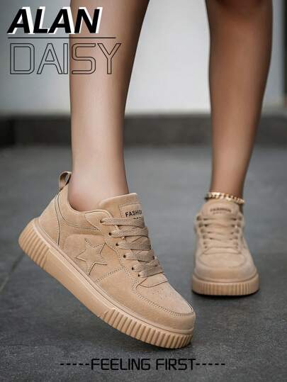 女士时尚紫色拼布日常户外通勤休闲运动鞋，流行简约舒适前系带运动鞋