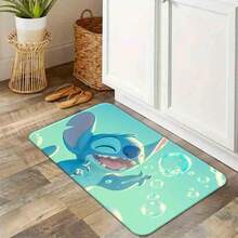 1 pieza Felpudo de entrada con diseño impreso de Disney, Stitch jugando con burbujas - Camiseta con personaje de dibujos animados adorable y divertida, de algodón suave y transpirable, perfecta para verano, playa, uso casual, regalo de cumpleaños o festividad para fans. Fácil de limpiar, absorbente y antideslizante, decorativo para piso, baño o pasillo.