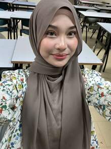 1件装女士纯色珍珠雪纺柔软头巾，休闲阿拉伯保守素色头巾，适合中东日常穿着。