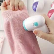 2-In-1 Electric Lint Remover, Combines Depilling And Static Removal Functions, Effortlessly Removes Fuzz And Lint From Clothes, Bedding, Furniture, Carpets, Sofas, Cleaning Supplies, Household Cleaning Tool, Battery-Free - Multicolor - View 2