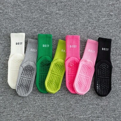 1 Pair Of Anti Slip Yoga Pilates Socks With Grip, Suitable For Yoga, Ballet, And Barefoot Exercise