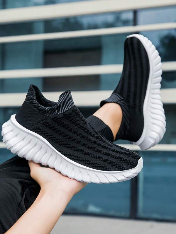 Men's Breathable Slip-On Casual Sports Shoes, Suitable For Campus And Outdoor Activities