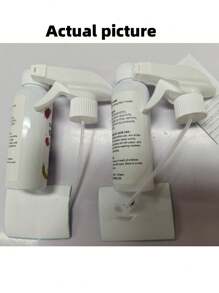 jakehoe 衣物去污喷雾-120ml，有效去除污渍，油渍，汗渍，温和清洁，香味清新，柔软衣物保护，不会损伤衣物纤维，强力去污，清洁工具，新旧款随机发送